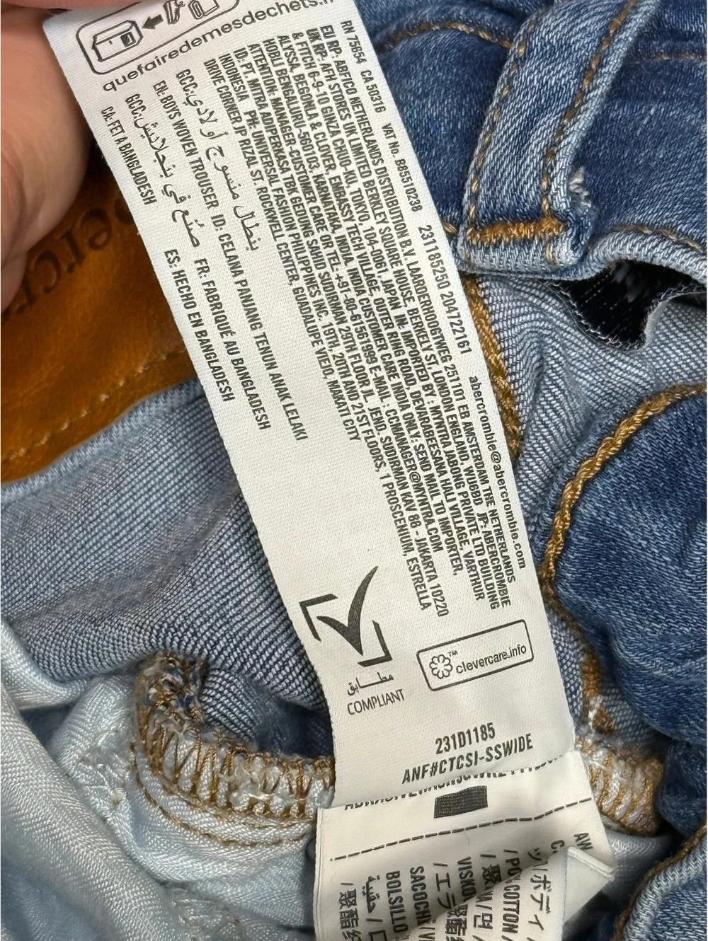 Abercrombie Kids Boys Distressed Straight Jeans 7/8 Regular